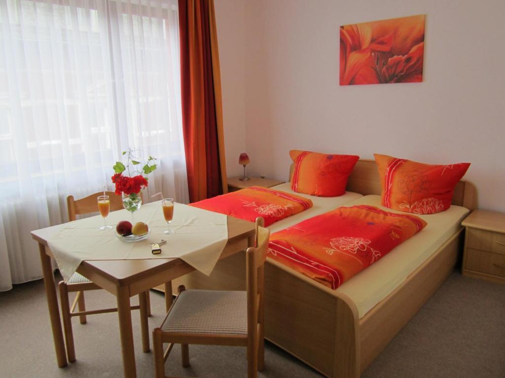Hotel Zum Rittersprung 2*
